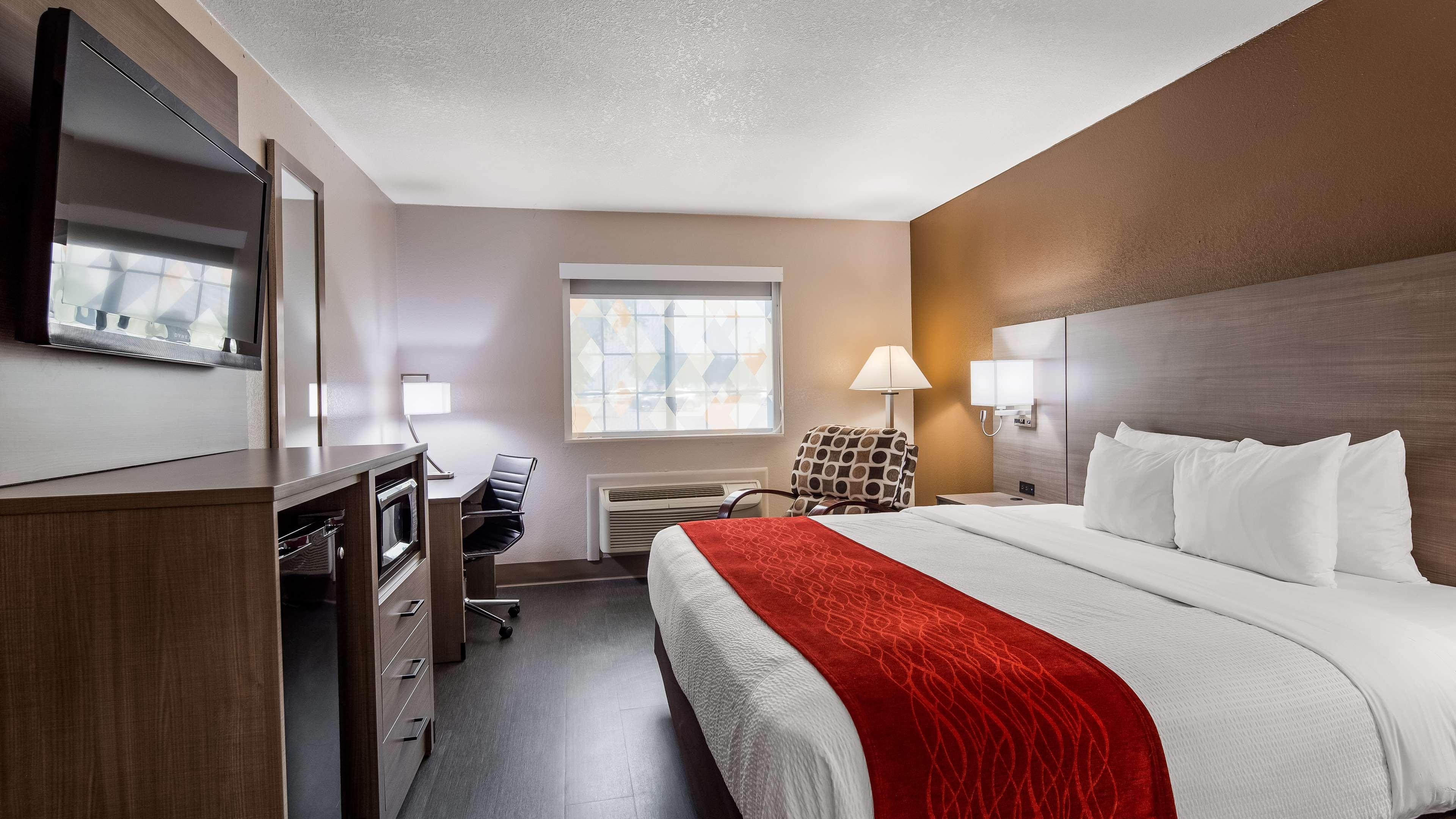 Surestay Plus Hotel By Best Western Kearney Exterior photo